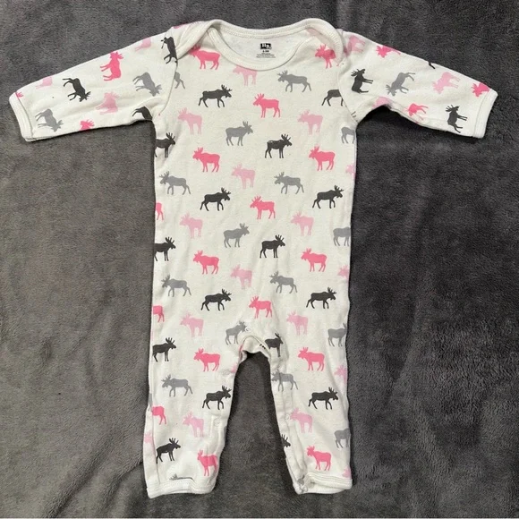 Hudson Baby Girl Button Coverall - Moose Print- 6-9 months - Picture 1 of 3